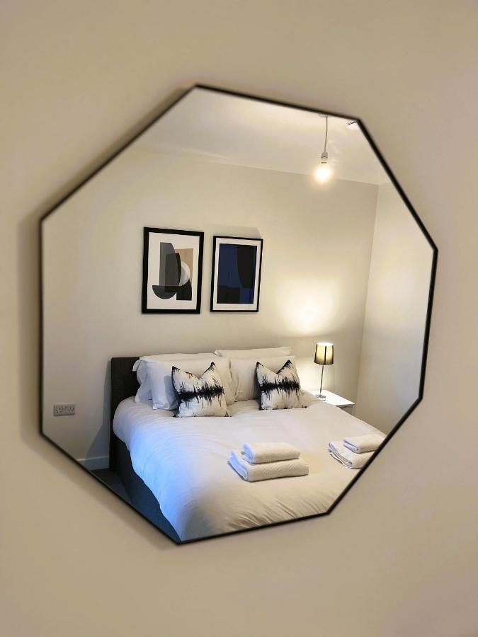 Brand New Modern 1 Bed Apartment Near Old Trafford Stadium Manchester Exterior foto