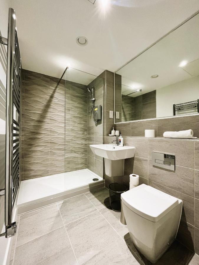 Brand New Modern 1 Bed Apartment Near Old Trafford Stadium Manchester Exterior foto
